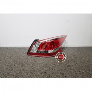 닛산 알티마 3TA 전기 12~13 후미등  수입차중고부품