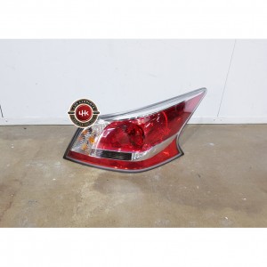 닛산 알티마 3TA 후기 14~15 후미등  수입차중고부품