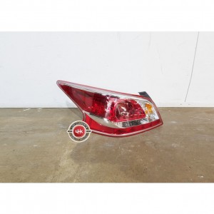 닛산 알티마 3TA 전기형 12~13 후미등  수입차중고부품