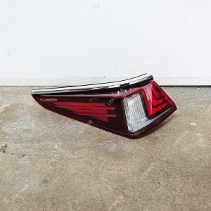 렉서스 ES 7세대 후미등 수입차중고부품 19-24