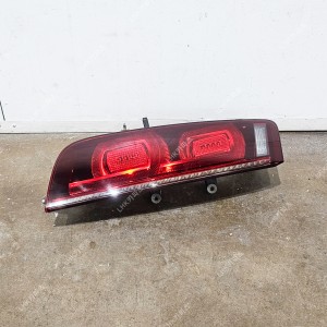 아우디 R8 420 전기 후미등 수입차중고부품 08-12