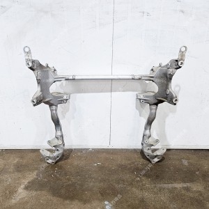 아우디 SQ5 8R0 앞멤바 수입차중고부품 12-17