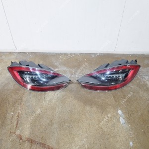 포르쉐 박스터 981 후미등 운전석 조수석 대만산 슈퍼카중고부품