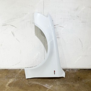 아우디 A4 8K 후기형 앞휀다 운전석 수입차중고부품 12-15