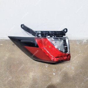 도요타 라브4 5세대 후미등 수입차중고부품 20-25